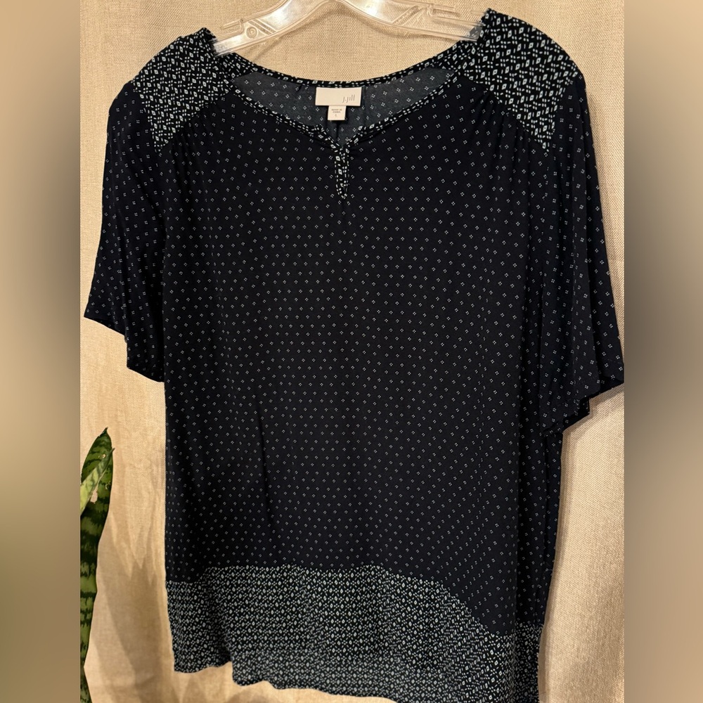 J. Jill short sleeve popover Large